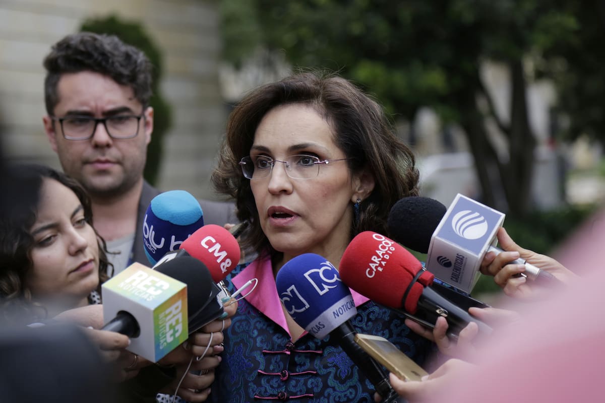 Bogotá, 07 de noviembre de 2018. El presidente de la República, Iván Duque, posesiona a Viviane Morales como embajadora de Colombia en Francia. (Colprensa - Álvaro Tavera)