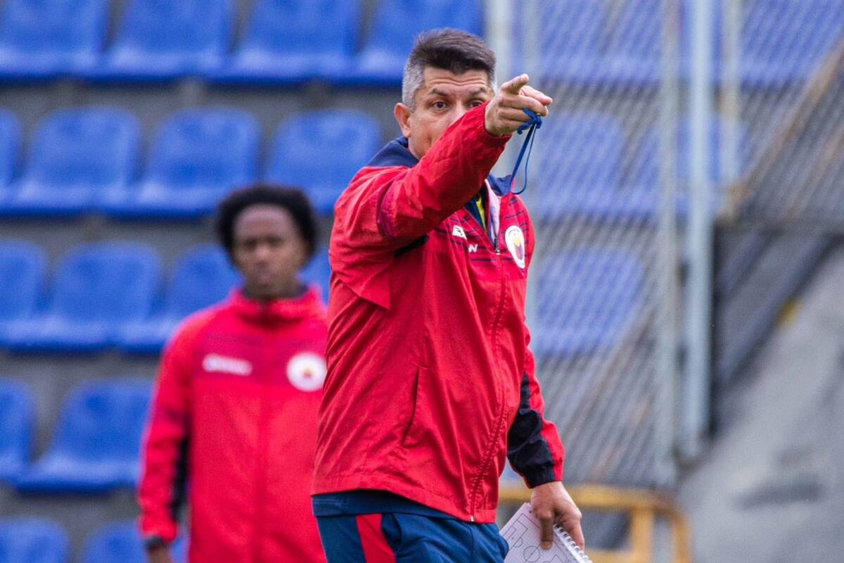 Prensa deportiva señala a Gustavo Florentín como el nuevo director técnico de Atlético Bucaramanga. Foto: Deportivo Pasto.