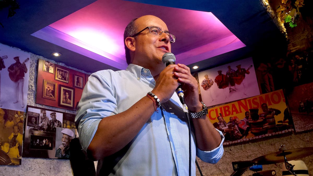 11 de diciembre de 2015.-Ricardo Orrego y el resto del grupo creativo del contenido anunciaron que se vienen con la transmisión de los partidos de la Copa Libertadores, el Tour de France, La Vuelta a España y los Juegos Olímpicos de 2016 en Brasil. En foto Carolina Cruz y Ricardo Orrego