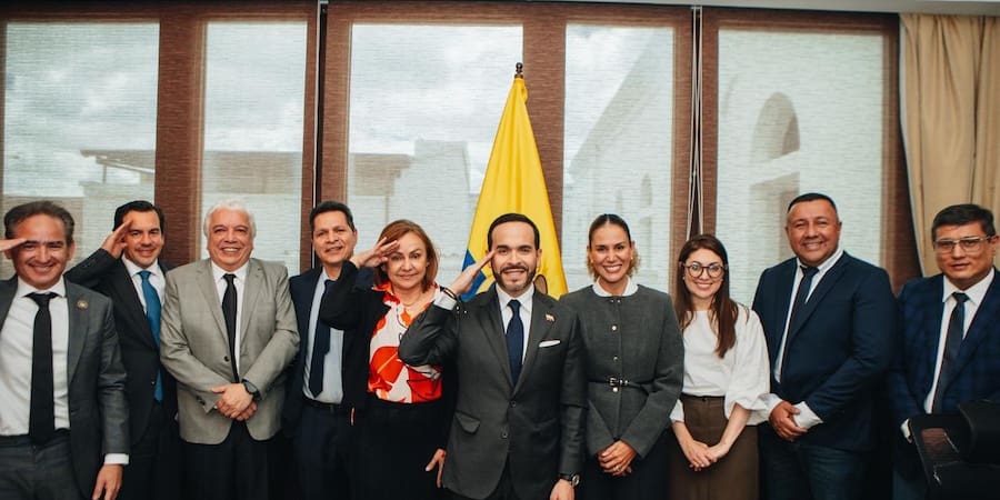 Presidente De La Espriella se reunió con la USO para hablar de Ecopetrol y de ‘fracking’