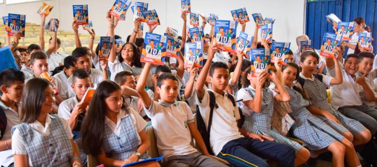 Esta campaña llegó en pasados días al Colegio Inem. Además de los talleres realizados, los alumnos recibieron cartillas con diversas orientaciones. (Foto: suministrada por Secretaría de Educación de Bucaramanga / VANGUARDIA)