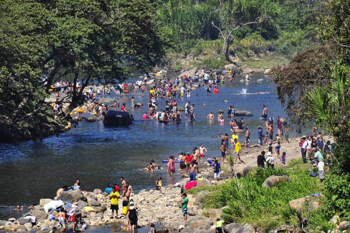 En 2017, Antioquia registró el mayor número de personas ahogadas en el país (123), seguido de Valle del Cauca (54). En tercer puesto se ubicó Santander (38), superando incluso a poblaciones de mayor tamaño como Bogotá D.C. (28) y Atlántico (26), según consolidados del Dane. En comparación, los departamentos que menos fallecimientos por inmersión reportaron fueron Vaupés (0) y Vichada (6). (Foto: Archivo /VANGUARDIA LIBERAL)