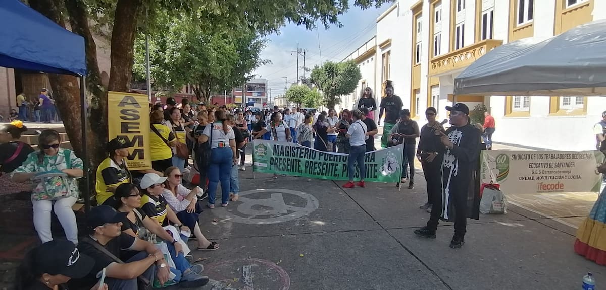 Maestros de Barrancabermeja participarán en una jornada de paro de 72 horas para exigir mejoras en la prestación del servicio de salud del magisterio.
Suministrada/Vanguardia