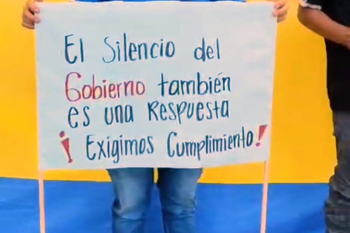 La vía estuvo cerrada más de seis horas en el sector conocido como la Charca, en jurisdicción de Oiba.
