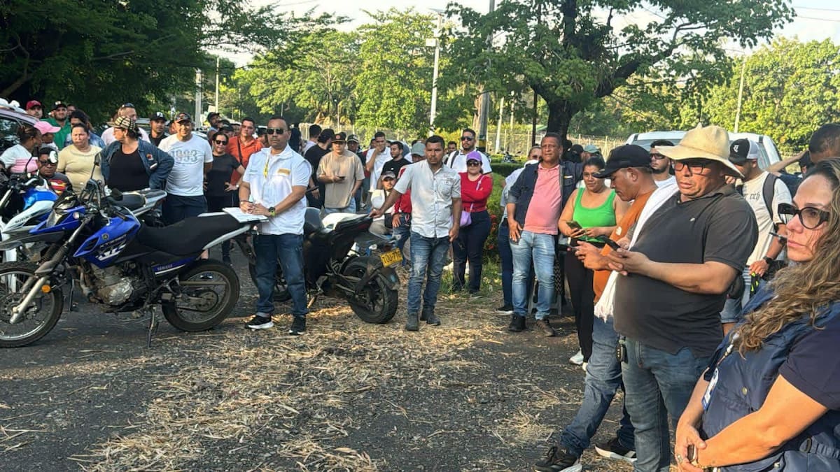Las protestas se vienen adelantando también en el campo petrolero La Cira-Infantas de Barrancabermeja. Suministrada/Vanguardia.