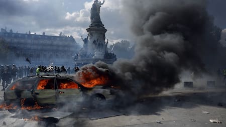 Francia envía a prisión a 123 personas tras los disturbios y saqueos en protestas