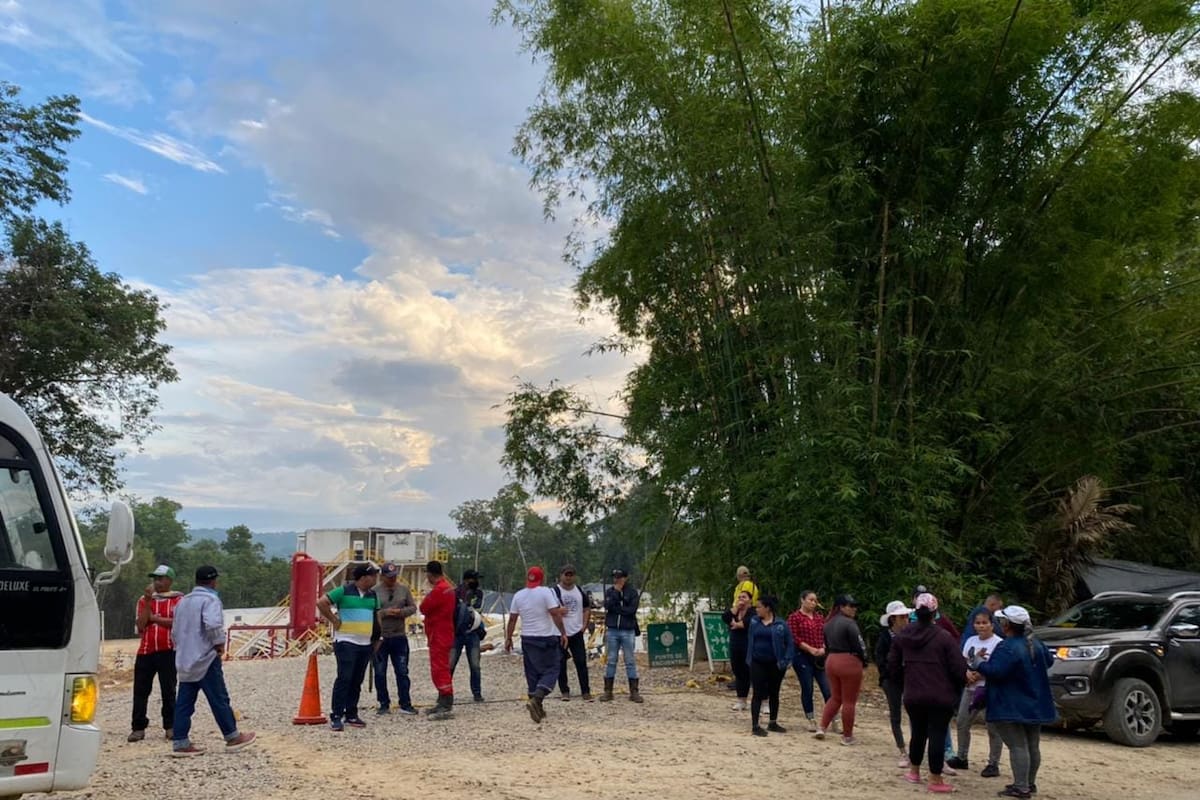 Líderes de Sabana de Torres vienen adelantando una serie de protestas para exigir que se priorice la mano de obra local en los proyectos petroleros (Suministradas / VANGUARDIA)