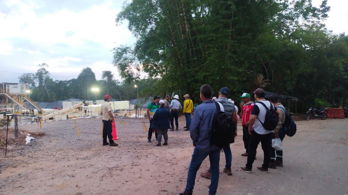 Líderes de Sabana de Torres vienen adelantando una serie de protestas para exigir que se priorice la mano de obra local en los proyectos petroleros (Suministradas / VANGUARDIA)