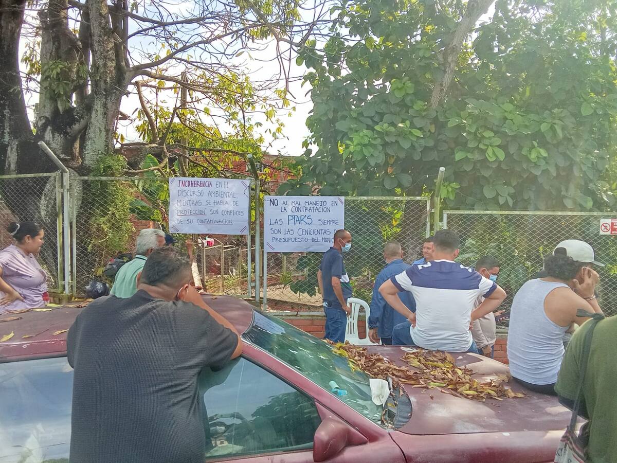 : Comunidades protestan por la falta de operación de 24 Mini Ptar en Barrancabermeja.
Suministrada/Vanguardia