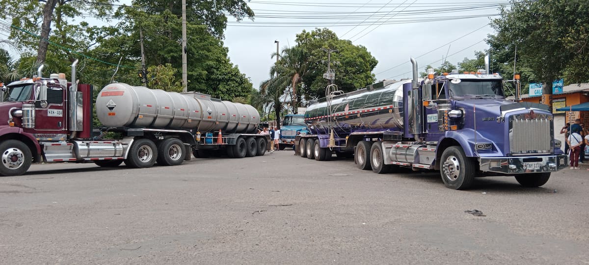 La comunidad protestaba para exigir el control del tráfico pesado por zona residencial de Barrancabermeja y la terminación de la vía Yuma.