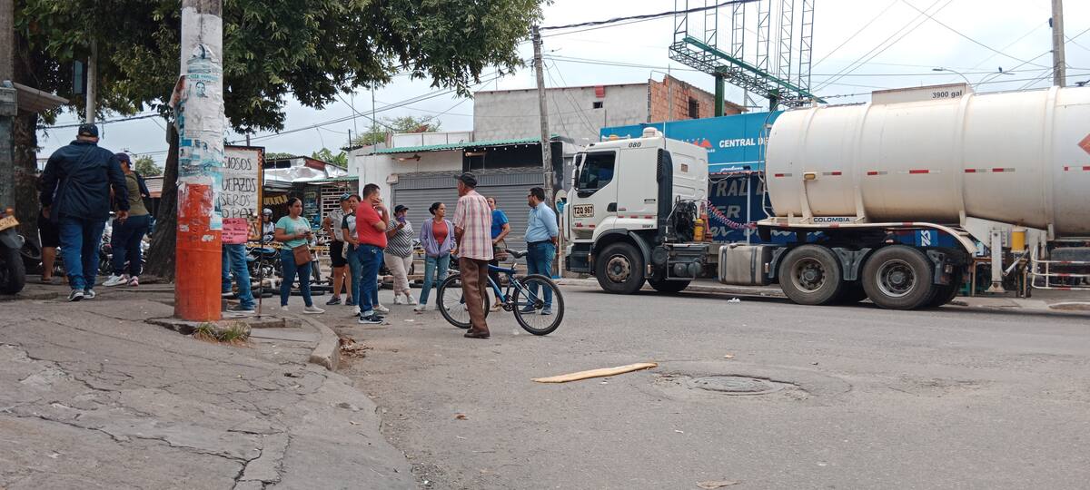 La comunidad protestaba para exigir el control del tráfico pesado por zona residencial de Barrancabermeja y la terminación de la vía Yuma.