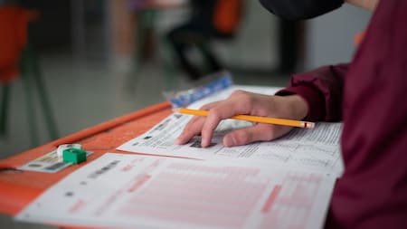 Colombia queda entre los peores en pruebas Pisa: 7 de cada 10 estudiantes no alcanzan lo básico en matemáticas