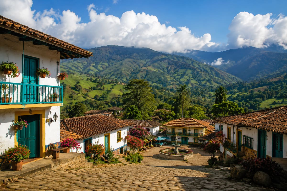 Colombia cuenta con 5 destinos turísticos rurales reconocidos a nivel internacional por ONU Turismo. // Foto: generada con IA
