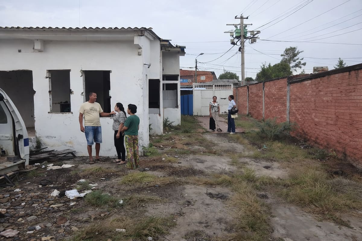El antiguo puesto de salud del barrio El Progreso de Barrancabermeja fue desvalijado y se ha convertido en un foco de inseguridad (Fotos suministradas / VANGUARDIA)