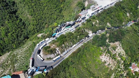 Vía Bucaramanga - Bogotá: ¿qué debe hacer el nuevo Gobierno ante los problemas del corredor?