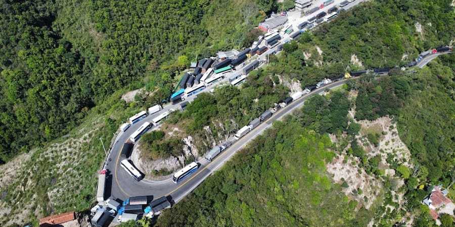 Vía Bucaramanga - Bogotá: ¿qué debe hacer el nuevo Gobierno ante los problemas del corredor?
