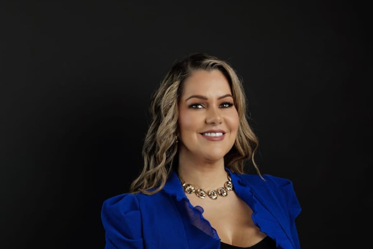 Quién es Carla Mendoza, la autora que llegará a la Filbo 2026 con un libro bestseller. Foto suministrada/VANGUARDIA