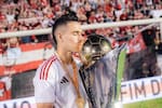 Rafael Santos Borré fue héroe en la remontada del Internacional para un nuevo título en Brasil