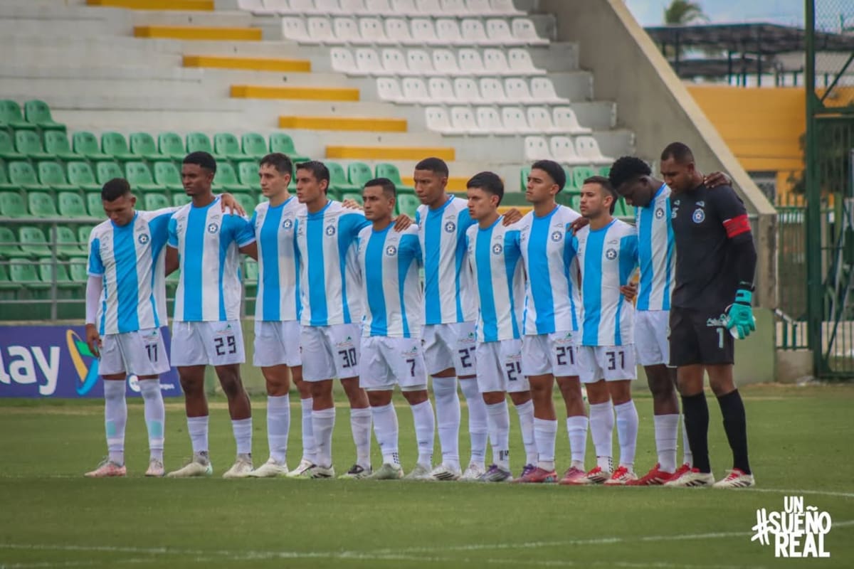Real Santander no levanta en 2026: una sola victoria lo tiene contra las cuerdas en el ascenso. Foto: Real Santander.