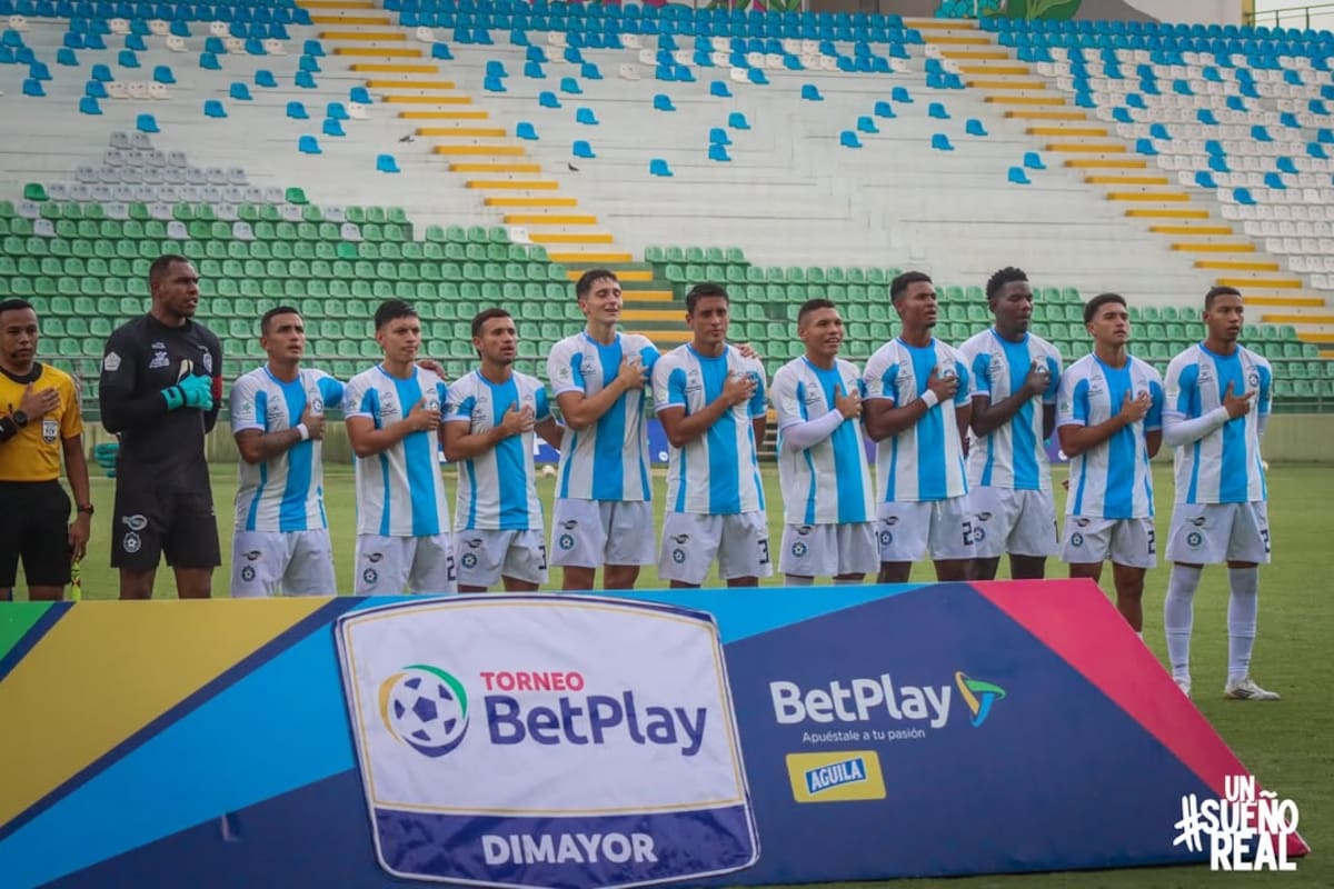 Real Santander no levanta en 2026: una sola victoria lo tiene contra las cuerdas en el ascenso. Foto: Real Santander.