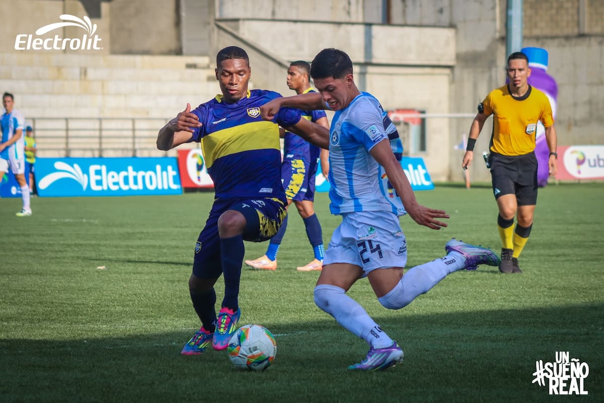 Real Santander reaccionó en casa y rescató un punto ante Boca de Cali. Foto: Real Santander.