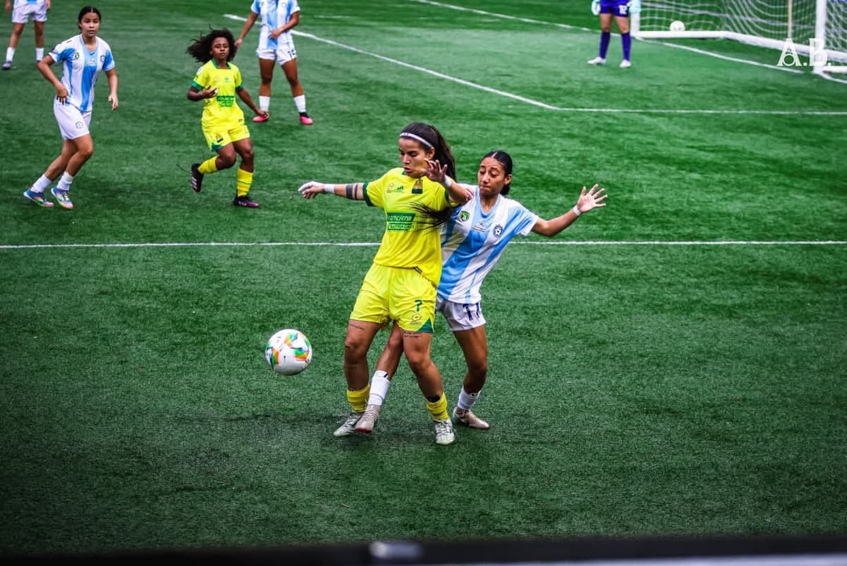 Real Santander y Atlético Bucaramanga firman el primer empate de la Liga Femenina 2026. Foto: Atlético Bucaramanga Femenino
