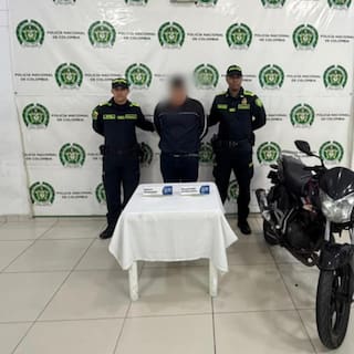 Recuperaron dos motos hurtadas y capturaron a dos hombres en Bucaramanga