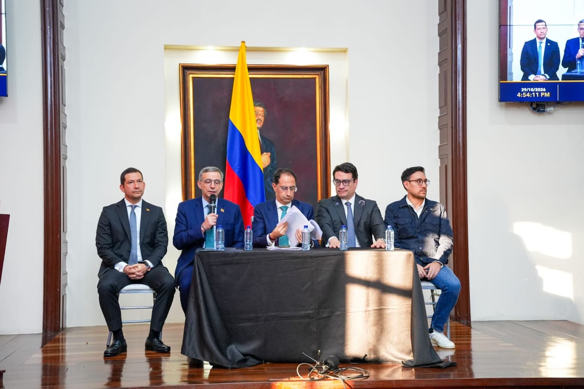 El Gobierno Nacional radicó en el Congreso de la República la reforma tributaria. Foto: Suministrada/VANGUARDIA