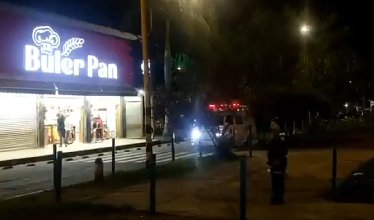 Reportan atentado con granada en Cali, hay una persona herida. | Foto: Captura de video.