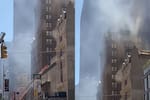 Incendio en rascacielos de Manhattan: pánico en el tradicional Desfile de San Patricio