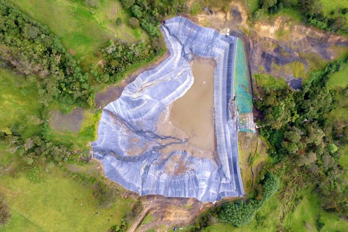 El estudio técnico determinó que la principal causa del colapso de la represa La Batanera fue la modificación del ducto diseñado para el manejo de aguas. (Foto: Suministrada / VANGUARDIA)
