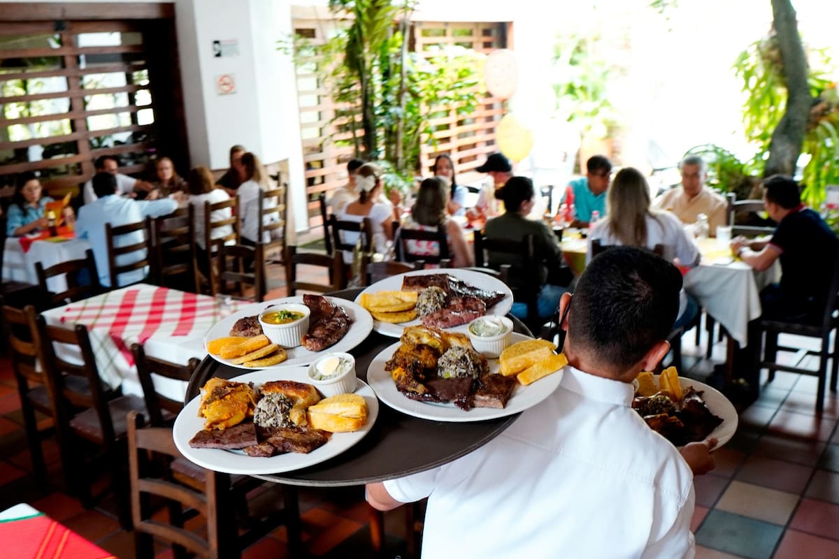 Restaurantes de Bucaramanga: así golpean la inflación y reforma laboral | Marco Valencia/Vanguardia