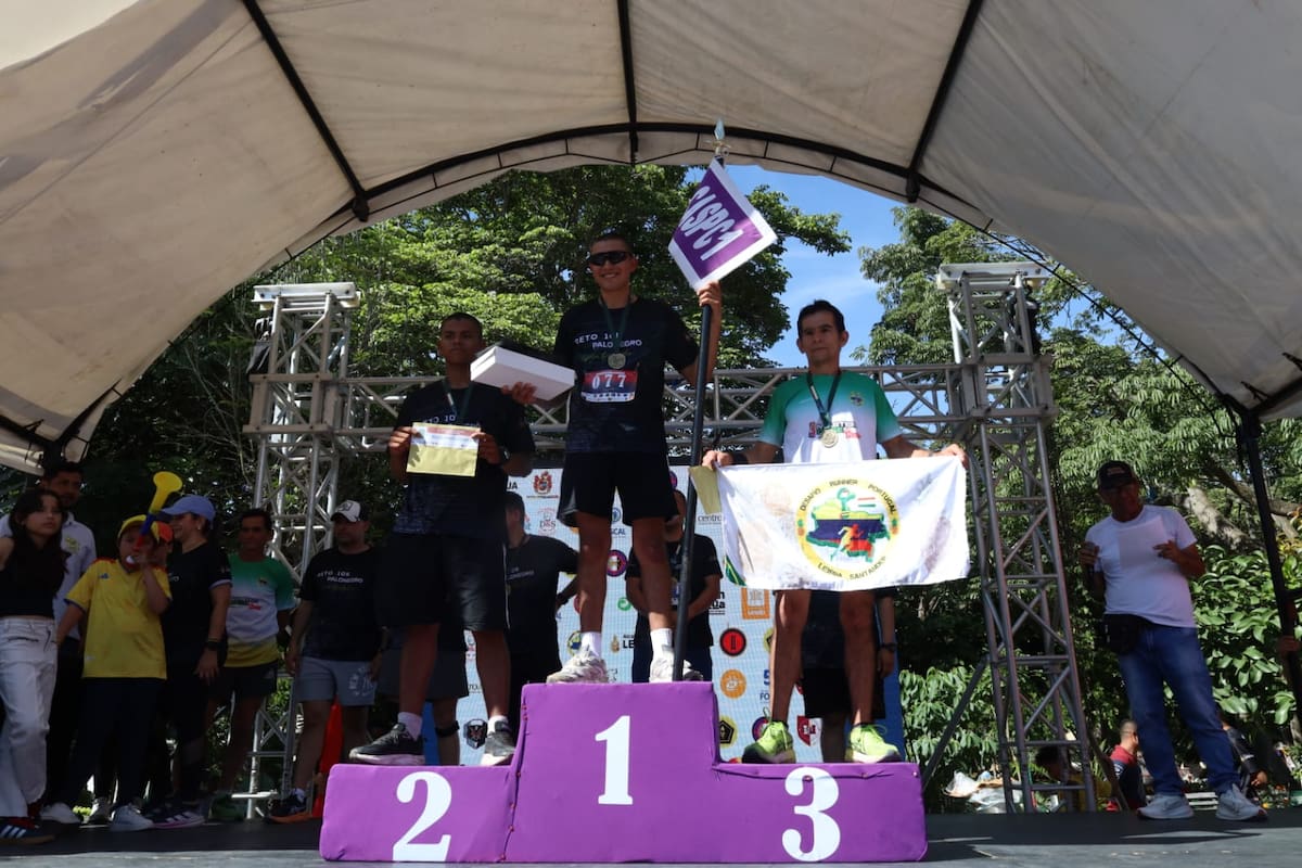 Se desarrolló con éxito la carrera Reto 10 K Palonegro, que sirvió para conmemorar los 126 años de la Batalla de Palonegro, acontecimiento clave en la historia del departamento de Santander. Foto: Suministrada.
