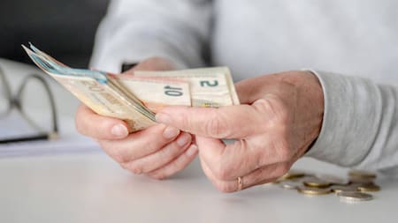 Contraloría alerta por hueco de $4.2 billones para cubrir pensiones de este año