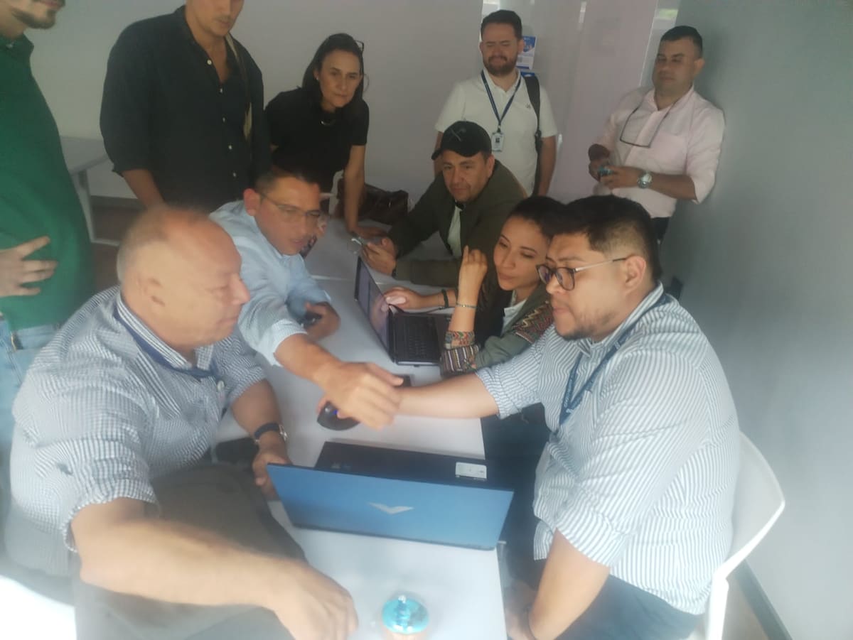 Alcaldes deben reunir los reclamos de las comunidades para adelantar las mesas técnicas con el IGAC.