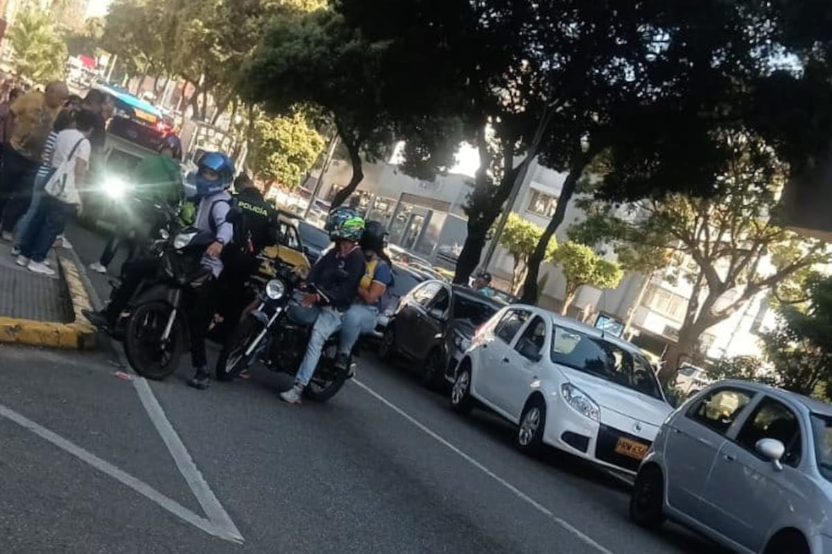 Ricardo Martínez Flórez, de 74 años, murió tras ser arrollado por una motocicleta en la carrera 27 con calle 54.