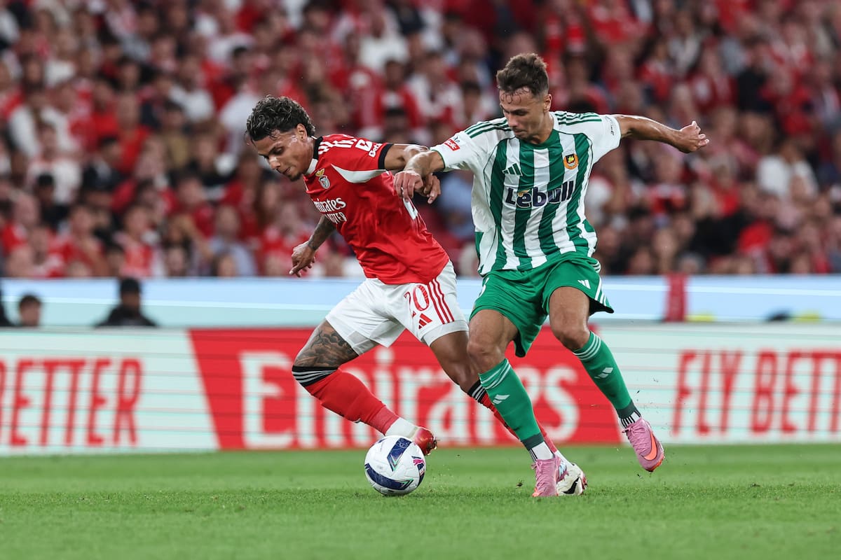 Richard Ríos se ha vuelto una pieza fundamental en el esquema de Benfica. //Foto, EFE: ANTONIO COTRIM