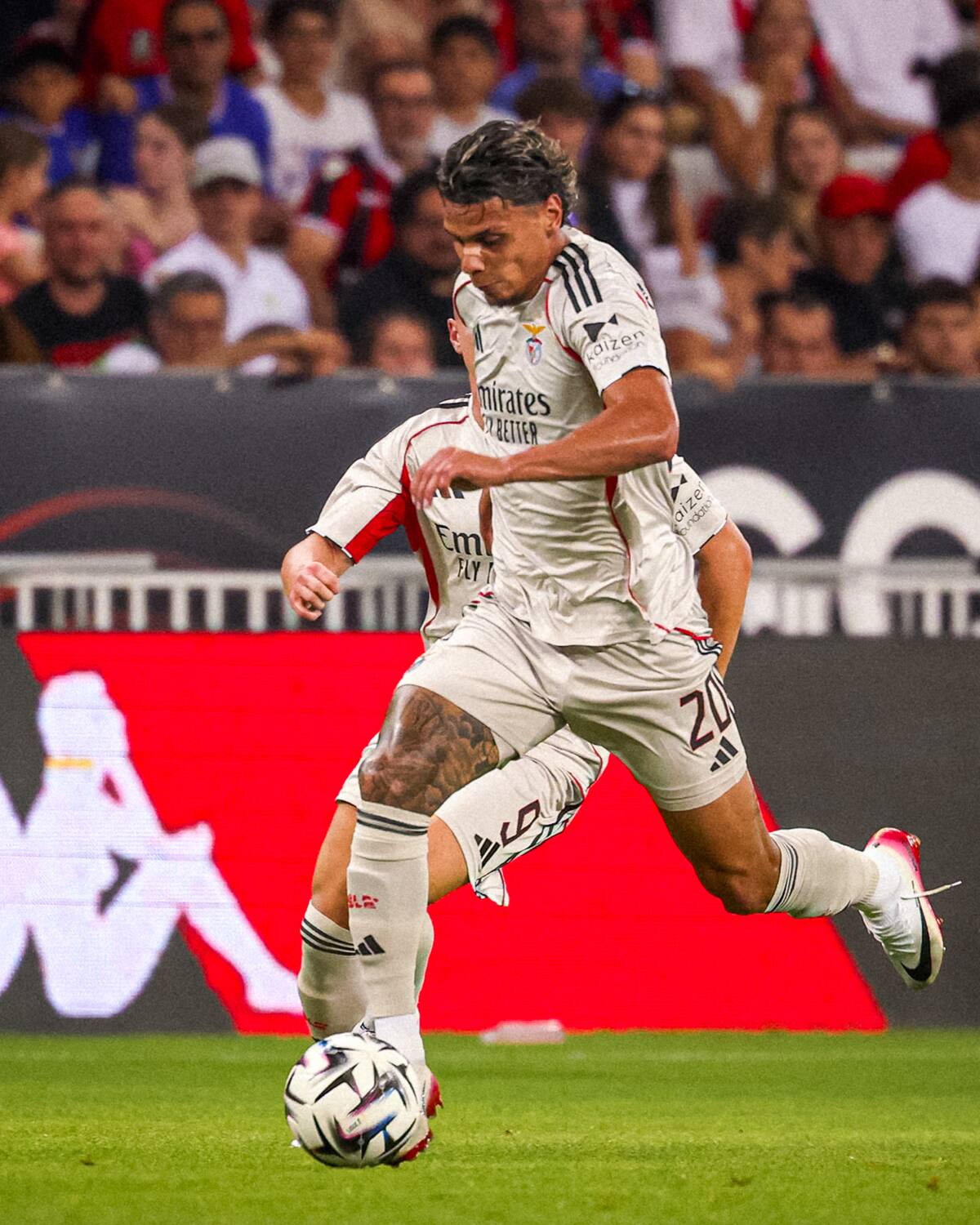 Benfica Rchard Rios Exjugador del Benfica lanzó dura crítica hacia Richard Ríos