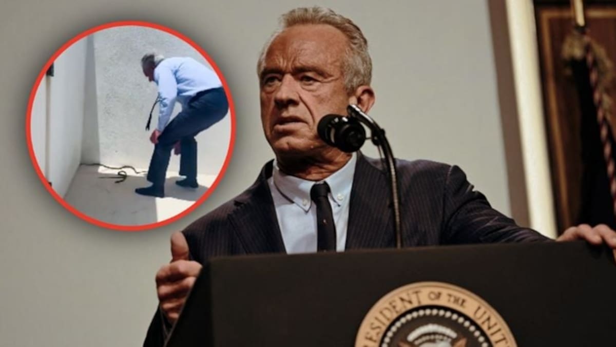 Robert F. Kennedy Jr., secretario del Departamento de Salud y Servicios Sociales de los Estados Unidos, capturó así a dos serpientes y se volvió viral.