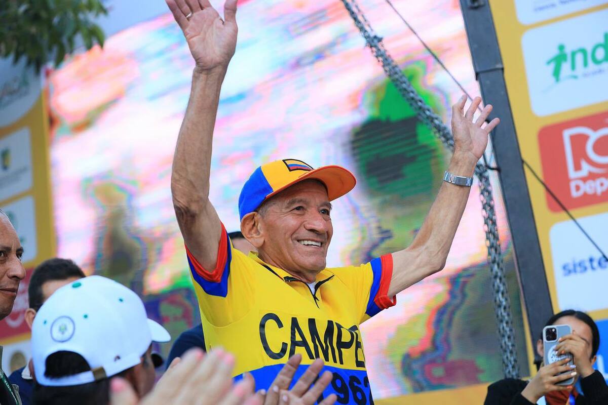 Roberto ‘Pajarito’ Buitrago, campeón de la Vuelta a Colombia en 1962 y pionero del ciclismo nacional.