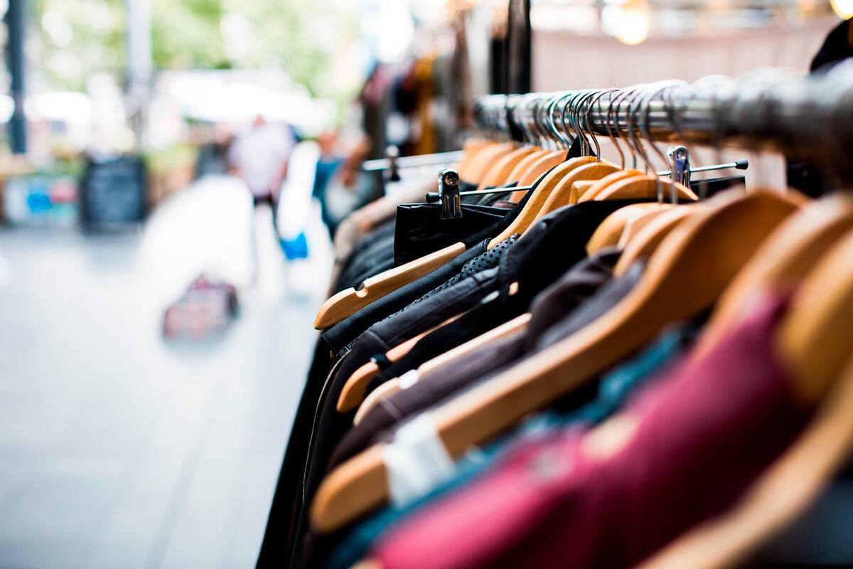 El mercado de la ropa de segunda mano viene creciendo como nunca antes en el país. Getty Images / VANGUARDIA