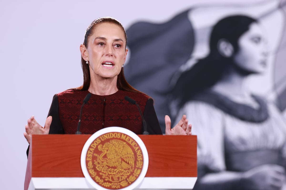 La presidenta de México, Claudia Sheinbaum, habla durante una rueda de prensa este miércoles en Palacio Nacional de la Ciudad de México (México). EFE/Mario Guzmán