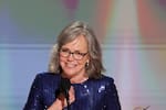 Sally Field hace historia en los Emmy y se convierte en la actriz más longeva en ganar el premio