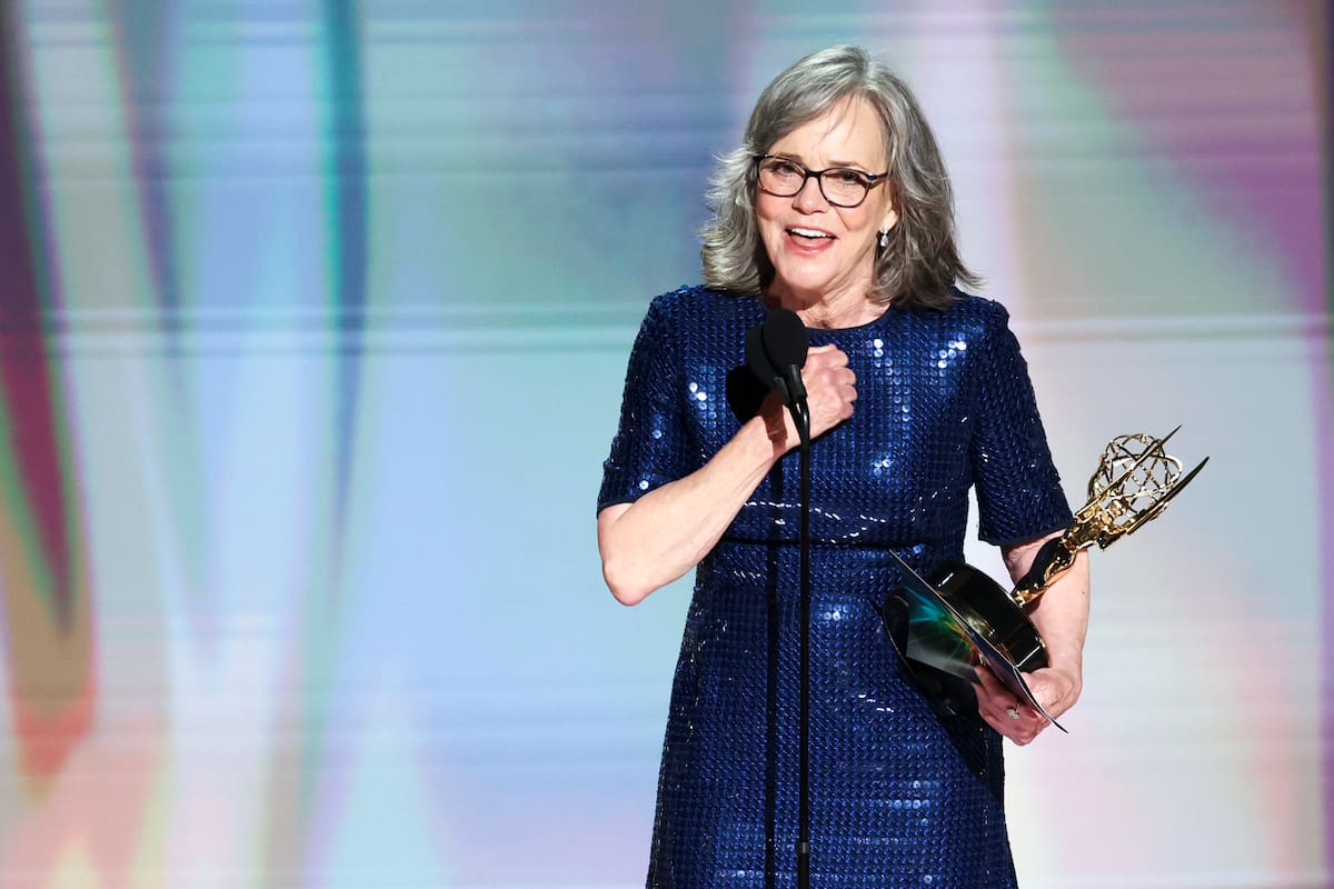 La actriz estadounidense Sally Field ofrece un discurso en los Premios Emmy en Los Ángeles (EE.UU.). EFE/EPA/CHRIS TORRES