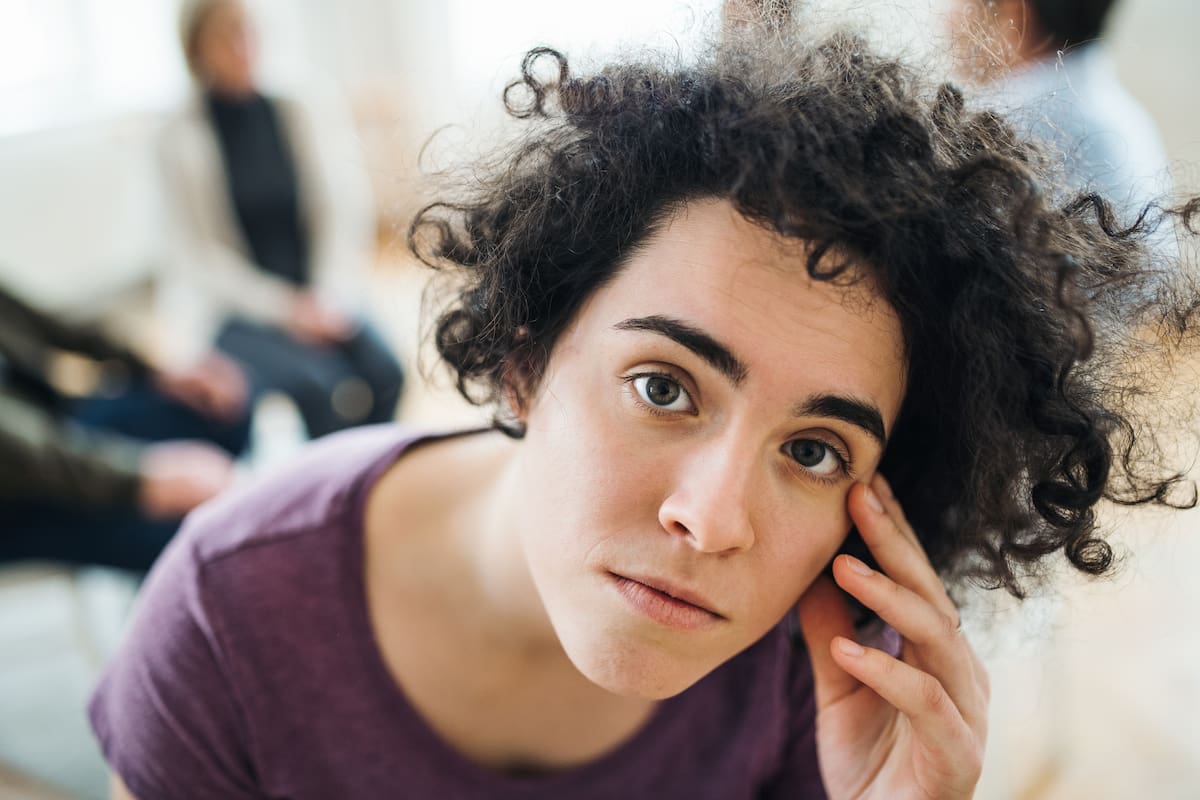 La atención de población vulnerable a desarrollar problemas de salud mental es una de las claves de la nueva ley. //123RF.