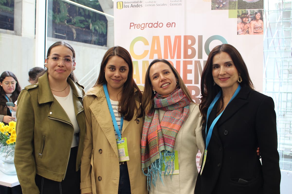 Organizaciones y expertos plantean nuevas estrategias para prevenir las crisis de salud mental entre la población joven.