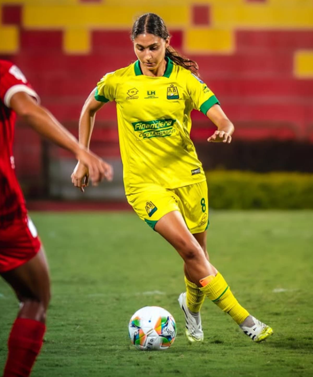 La volante interior Samantha Isabella Rodríguez Curubo, de Atlético Bucaramanga, fue convocada a la selección Colombia femenina Sub-20. Foto: cortesía Atlético Bucaramanga