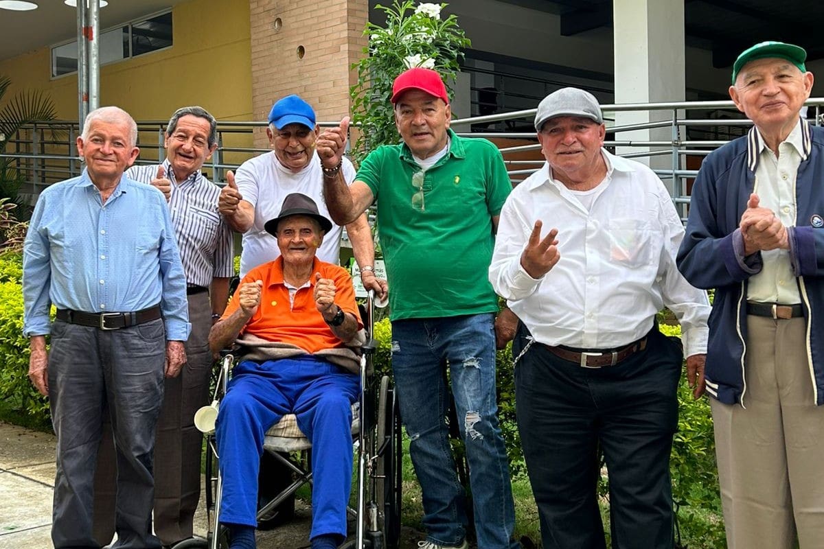 Hoy, los que mandan en las redes sociales son Alberto Gómez, Roberto Jiménez, Guillermo Chanagá, Isidro Alarcón, Álvaro Carrillo, Álvaro Delgado y Luis Huertas.