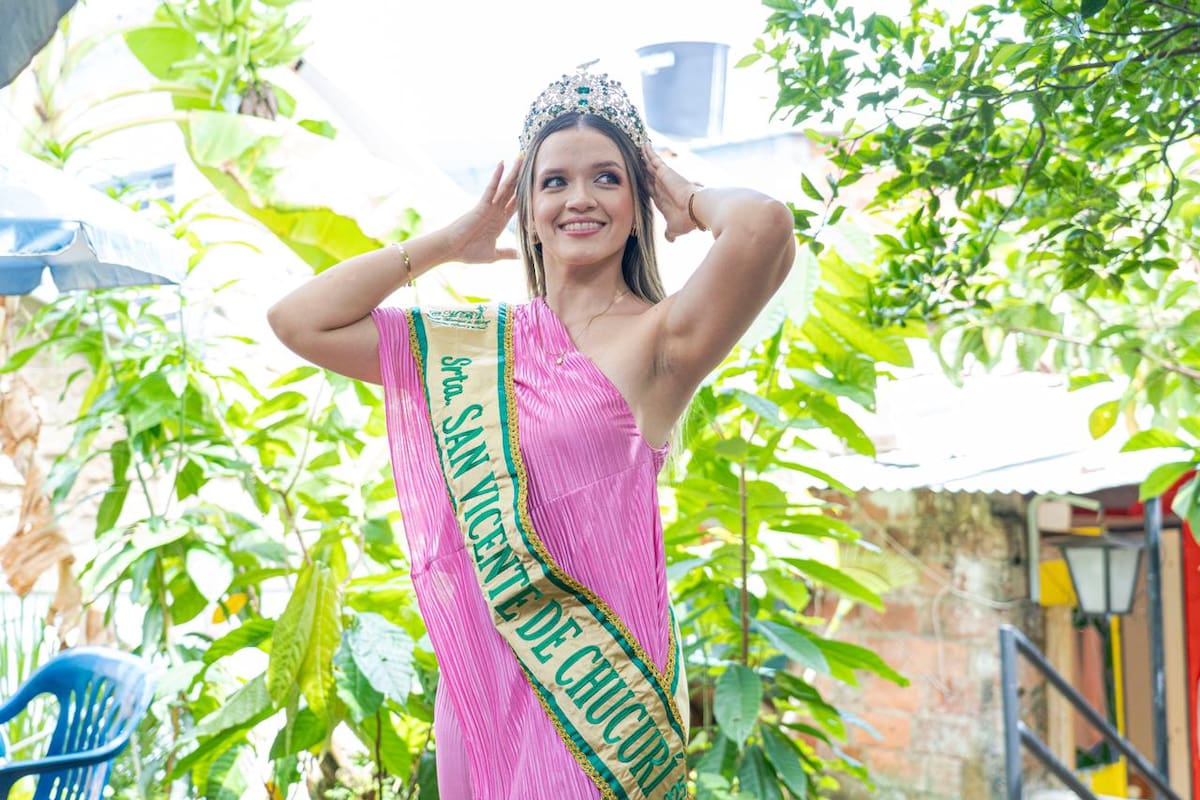 Libby Stefany Suárez Pico, Señorita San Vicente de Chucurí.