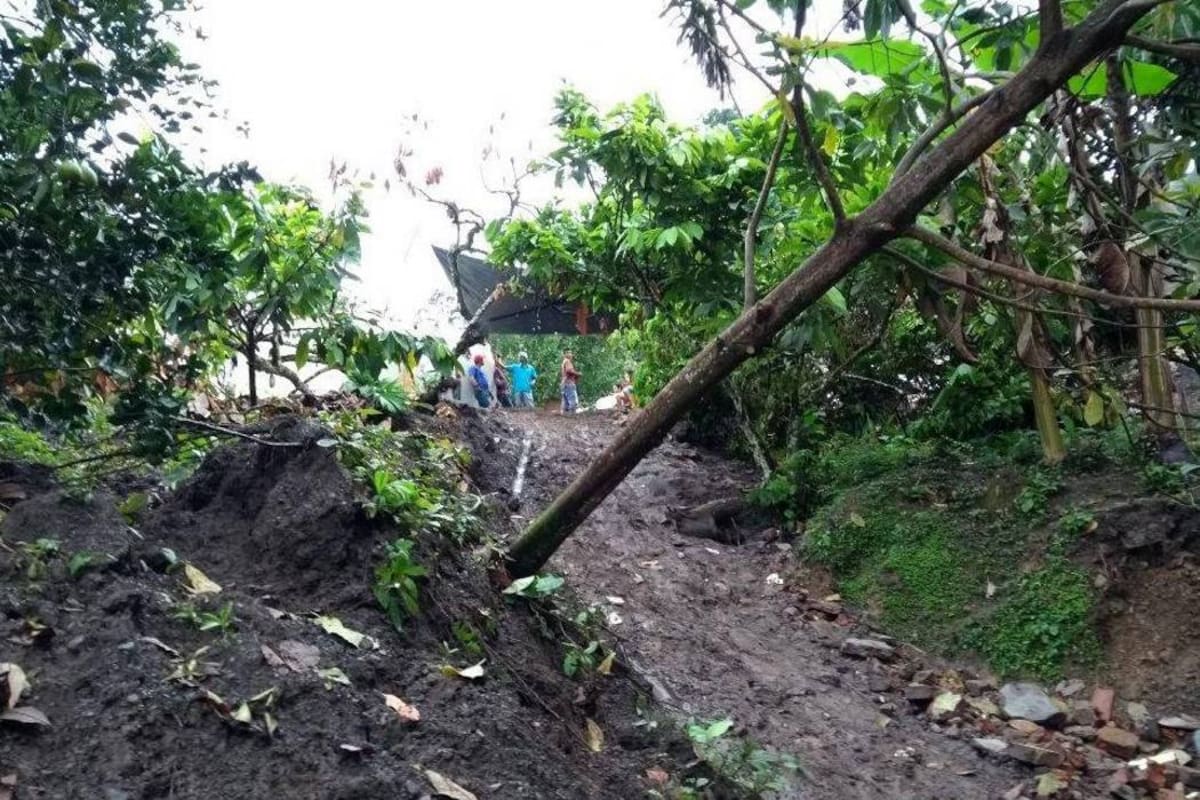 Foto de archivo: así se veía en 2020 la vía entre San Vicente de Chucurí y Bucaramanga. Un torrencial aguacero que cayó ocasionó un hundimiento de 30 centímetros haciendo necesaria una nueva visita técnica que terminó de preocupar a la Administración Municipal.
